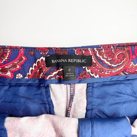 Banana Republic Womens Size 2 Blue Paisley Shorts Summer Beach - Picture 5 of 7